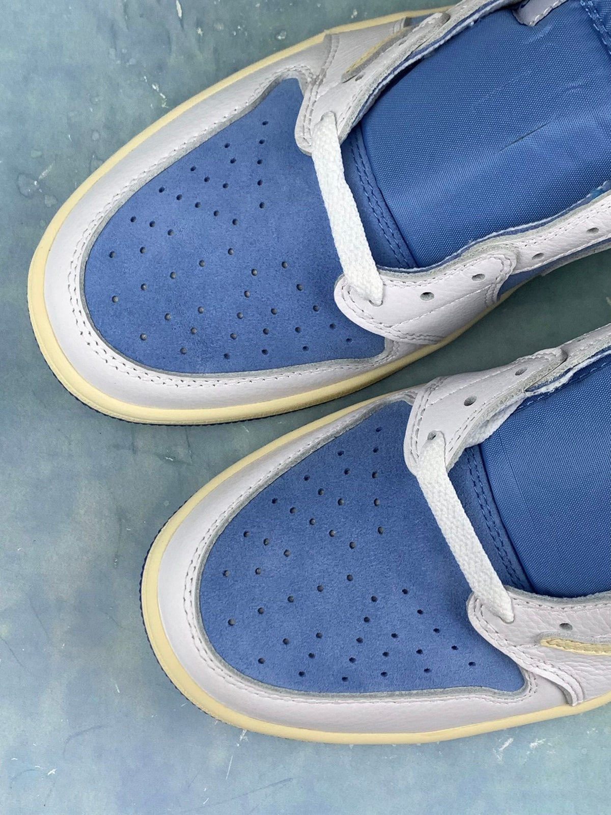 Air Jordan 1 Low White/Treasure Blue Unisex Sneakers DM7866-134