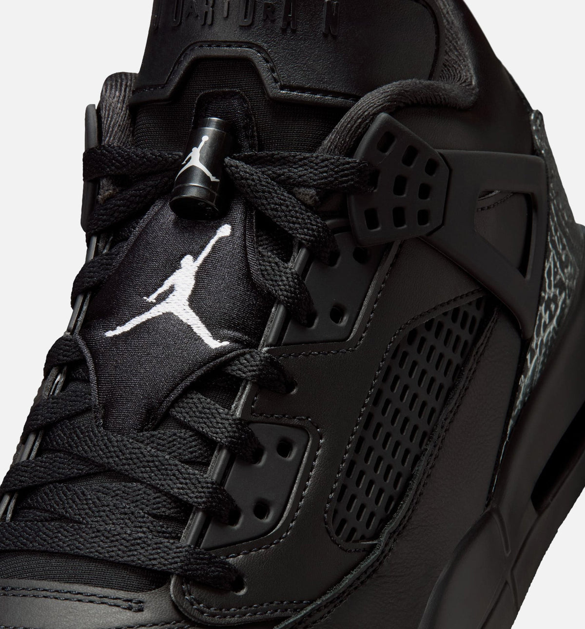 Spizike Low Men's Basketball Shoes - Black / Black / Metallic Silver