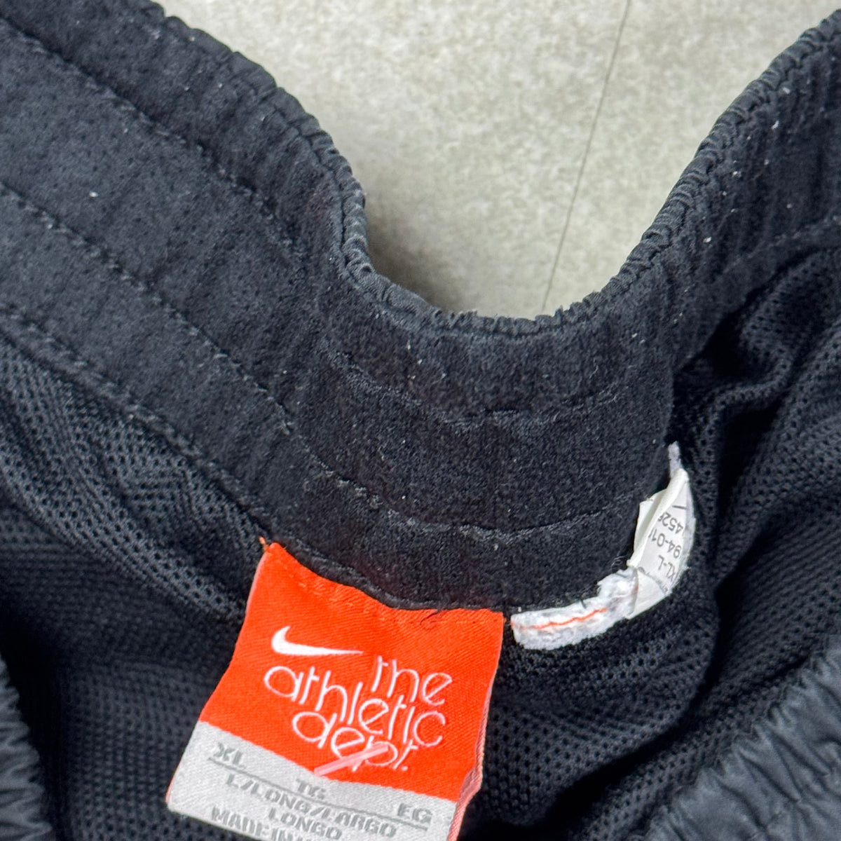 Vintage Nike Trackpants (XL)