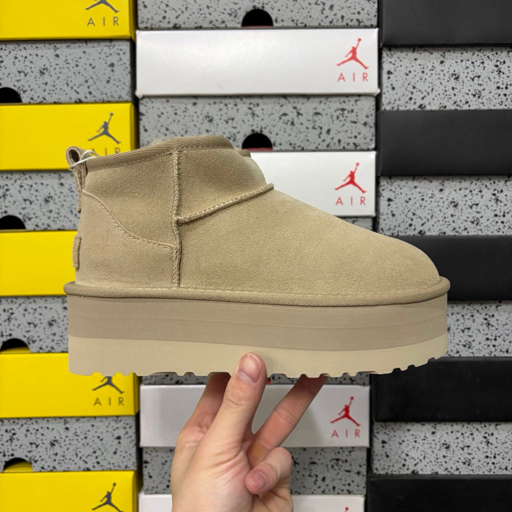 UGG Classic Ultra Mini Platform Boot – Suede Ankle Boot with Shearling Lining, Cross-Strap Lace Closure & Chunky Tonal SugarSole Platform in Sand