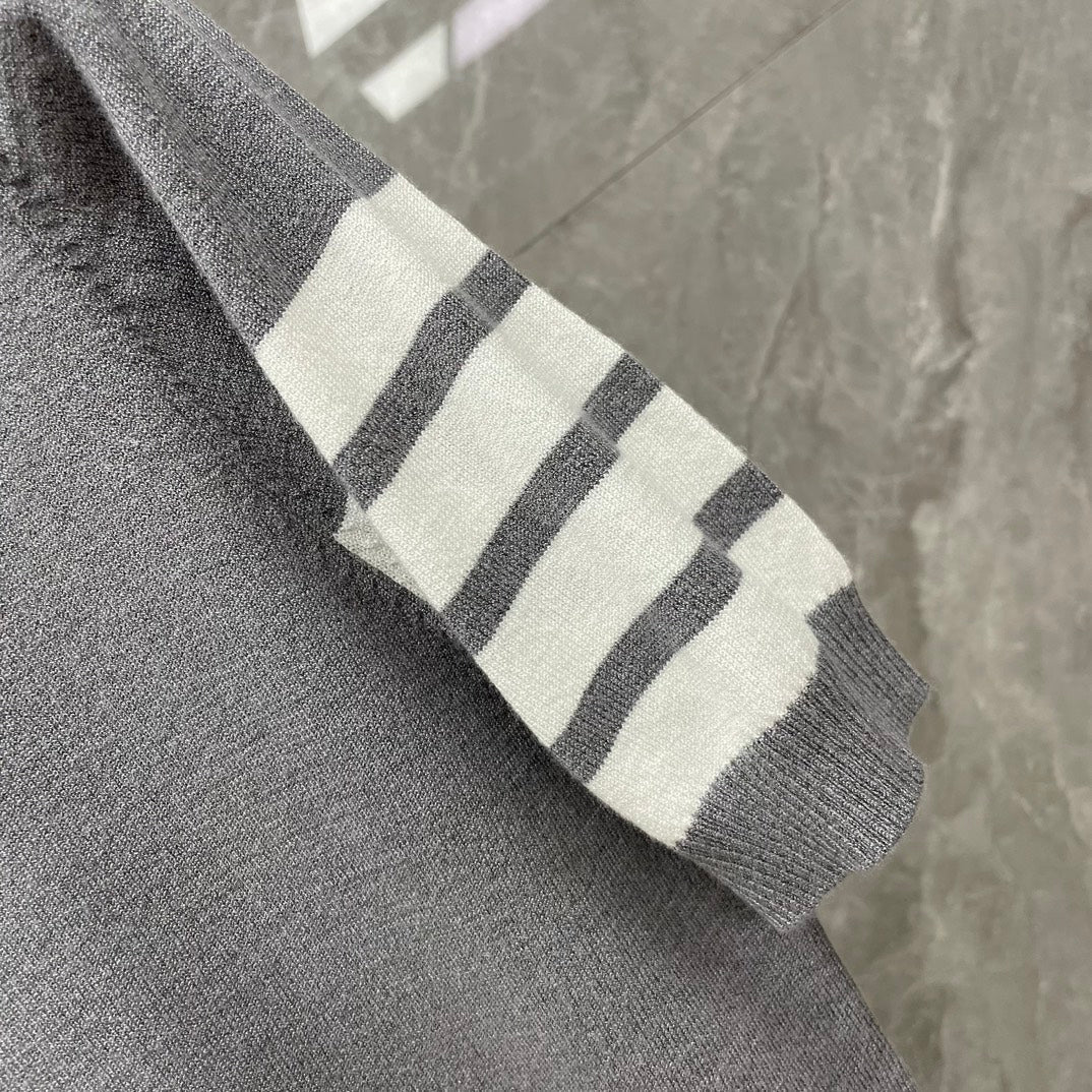 Men's T-Shirt | Thom Browne