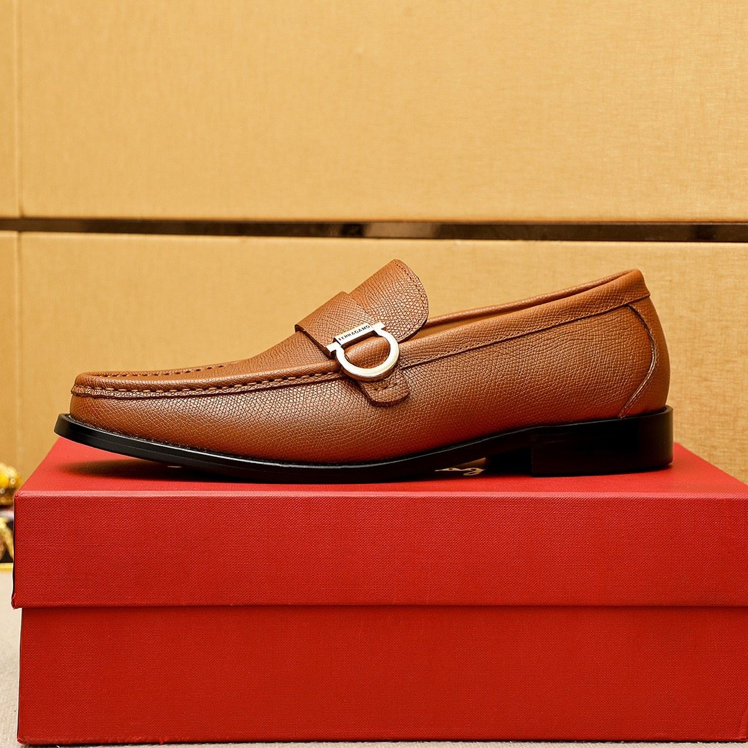 Ferragamo Buckle Leather Loafers